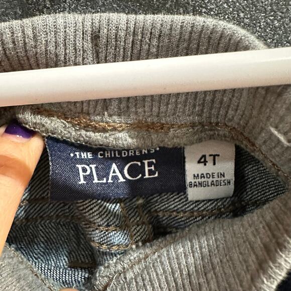 2 Pairs Children's Place Blue Denim Jeans Pockets Stretchy Waist Size 4T - Picture 8 of 11